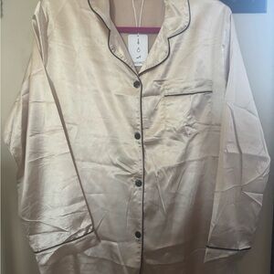 NWT Elegant Cream Satin Pajama Set